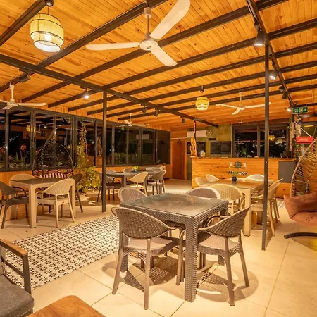 Karaoez Sapphire * Kumluca