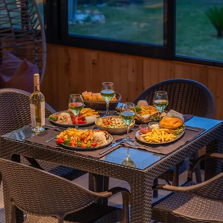Karaoez Sapphire Campsite Kumluca